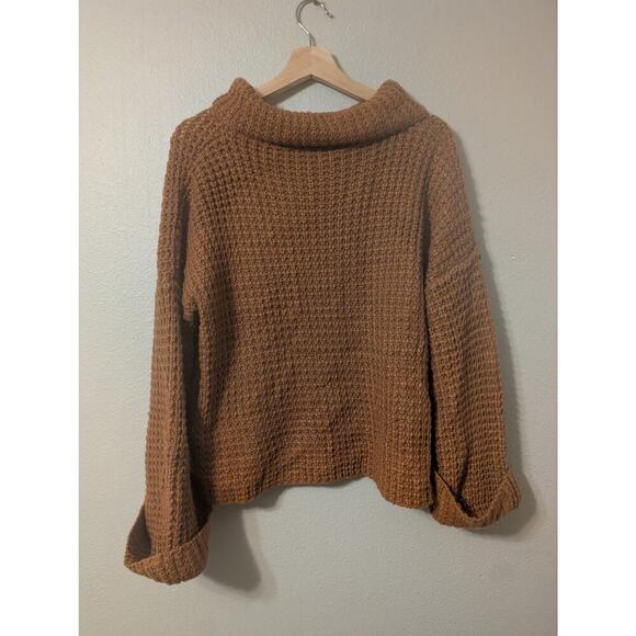 Goodnight Macaroon 'Retta' Cognac Ribbed Cropped Turtleneck Sweater Womens L - Picture 2 of 7